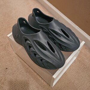 Foam Runners Shoes For Men